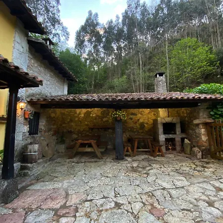 Antiguo Molino De Agua A 10 Min De La Playa Feriehus